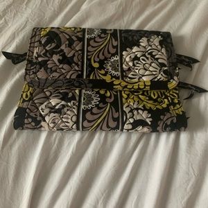 Vera Bradley travel jewelry holder